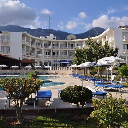 Sempati Hotel Lapithos  Bagian luar foto