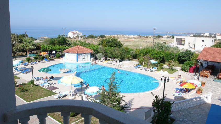 Sempati Hotel Lapithos  Bagian luar foto