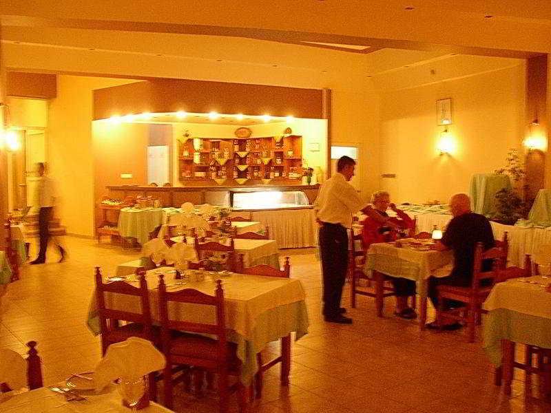 Sempati Hotel Lapithos  Bagian luar foto