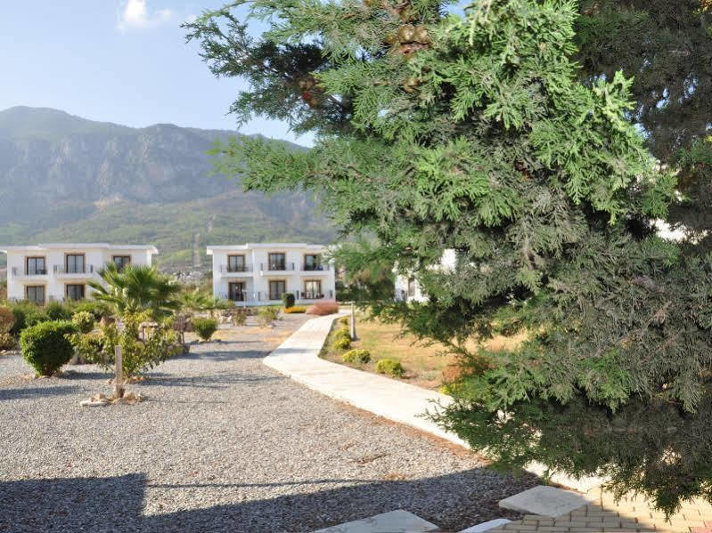 Sempati Hotel Lapithos  Bagian luar foto